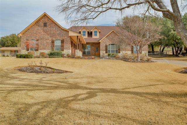 3905 Homestead Court Granbury, TX 76049