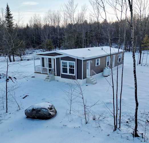 46 S Greenridge Heights Oakland, ME 04963 | MLS 1549482 Photo 1