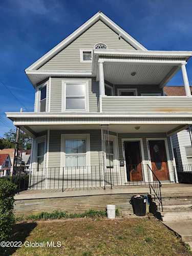1827 Becker St Schenectady, NY 12304 | MLS 202310819 Photo 1