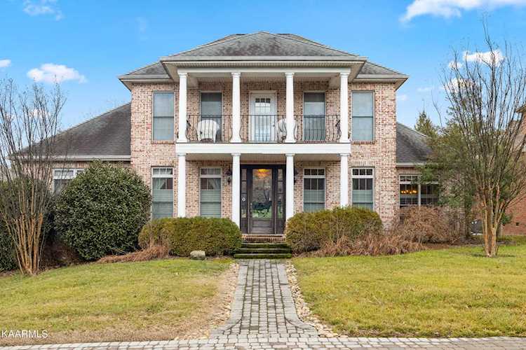 1608 Bayou Bend Way Knoxville, TN 37922