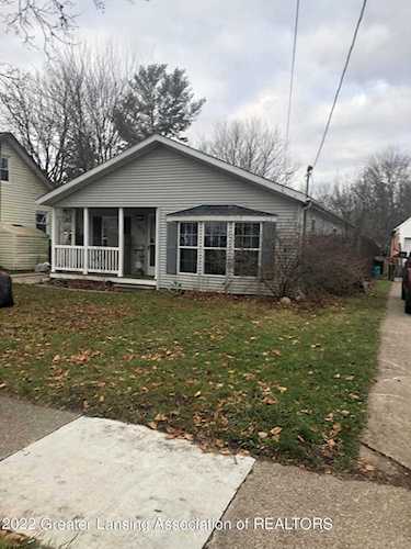 535 Samantha Ave Lansing, MI 48910