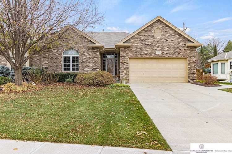 2304 S 179th St Omaha, NE 68130 | MLS 22227153 Photo 1