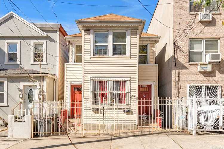3087 Heath Avenue Bronx, NY 10463