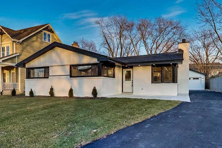833 S Jackson St Hinsdale, IL 60521