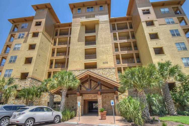 101 West Bank #15 Horseshoe Bay, TX 78657