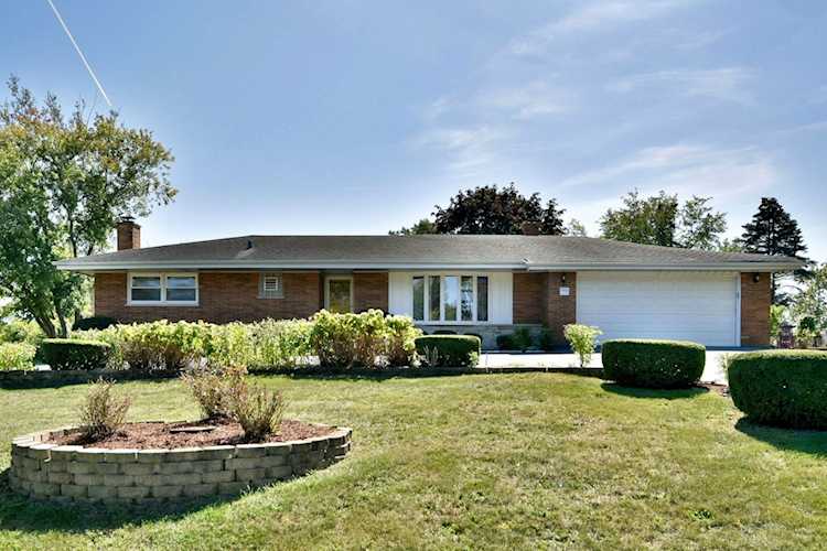 353 Meadow Ct Willowbrook, IL 60527