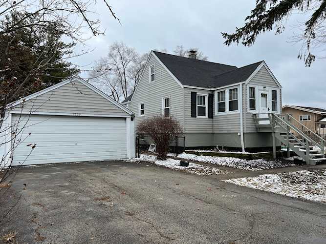 7309 Sunrise Ave Darien, IL 60561