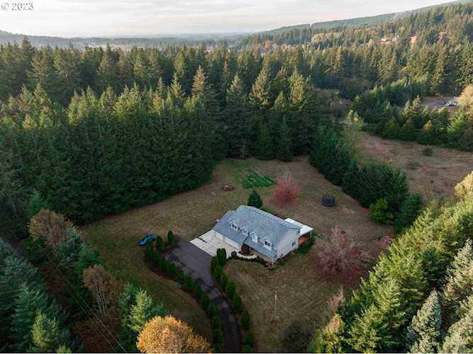 26910 NE 34th ST Camas, WA 98607