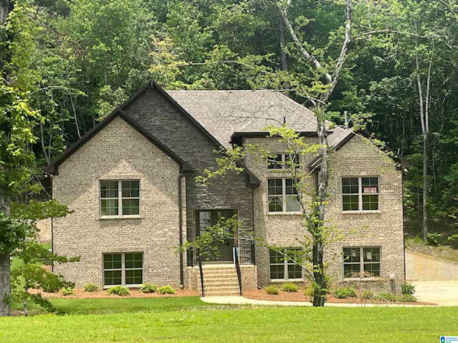 2061 Grey Oaks Terrace in Pelham, AL Photo 1