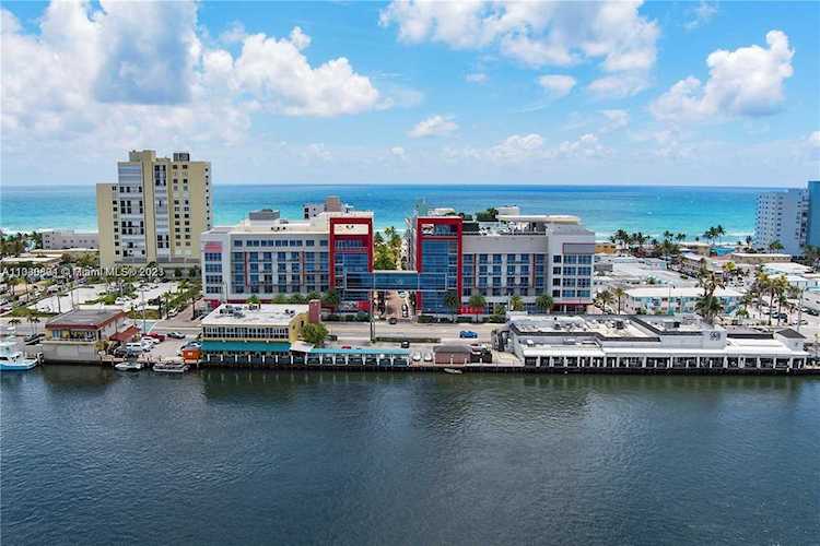 777 N Ocean Dr #S229 Hollywood, FL 33019