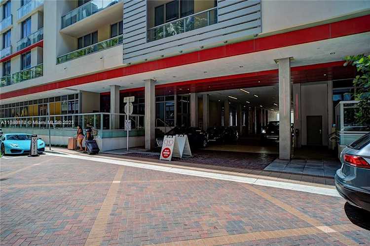 777 N Ocean Dr #S230 Hollywood, FL 33019
