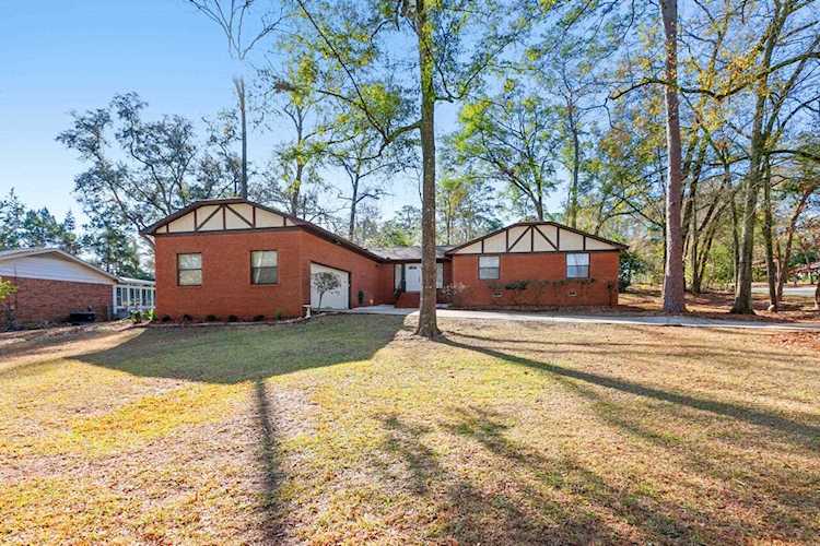 4131 Chelmsford Rd Tallahassee, FL 32309 in Killearn Estates Photo 1