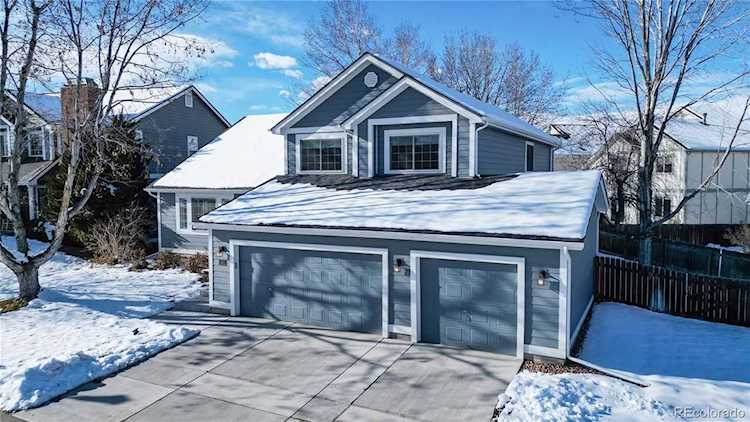 1431 Clover Creek Dr Longmont, CO 80503