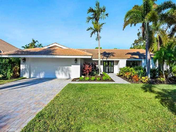526 Bird Key Dr Sarasota, FL 34236