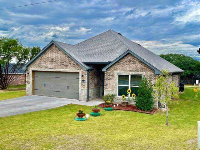 4916 Terlingua Drive Granbury, TX 76048