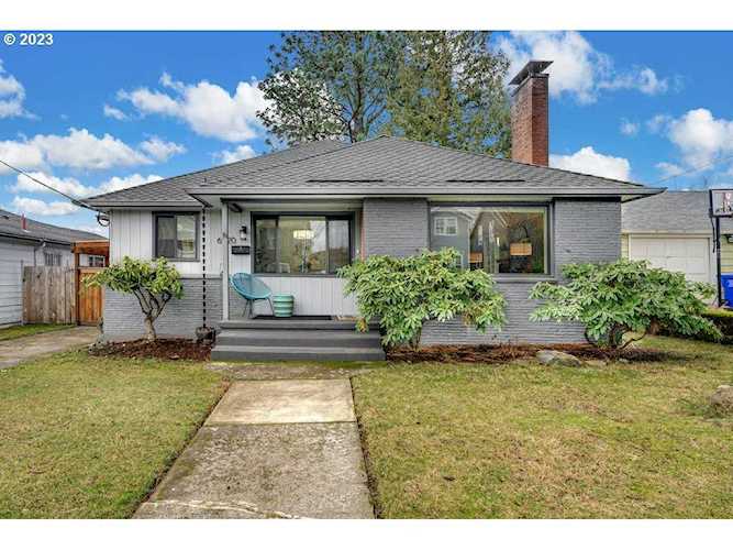 6920 N Congress AVE Portland, OR 97217