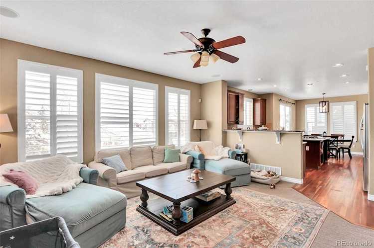 4904 Bluegate Dr Highlands Ranch, CO 80130