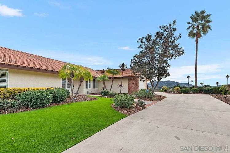 17109 Pomard Ct Poway, CA 92064