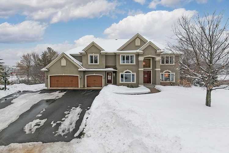 4130 Lakeridge Road Chanhassen, MN 55331