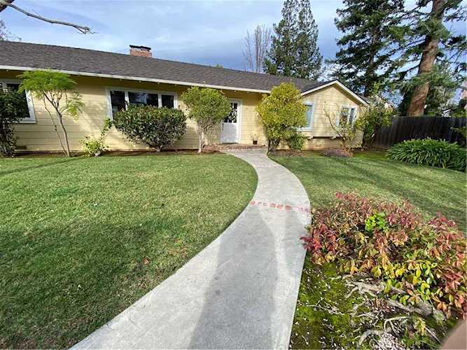 141 Catalina Ct Los Altos, CA 94022