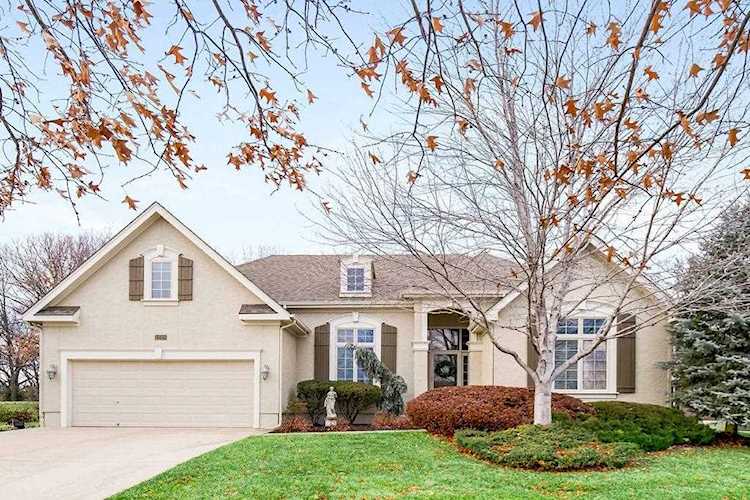 12728 W 49th St Shawnee, KS 66216