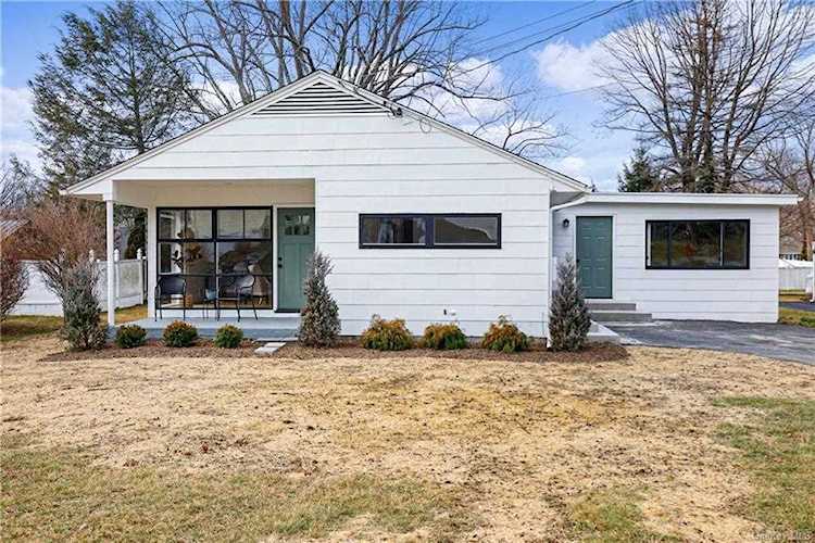 2603 Mercer Court Yorktown Heights, NY 10598
