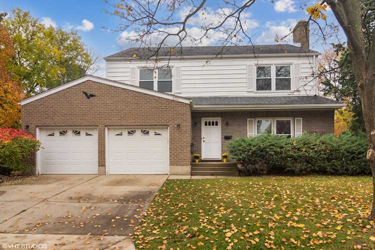 430 2nd Ave Libertyville, IL 60048