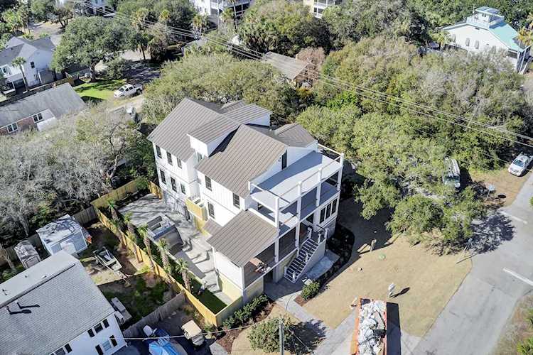 2606 Cameron Boulevard Isle Of Palms, SC 29451 | MLS 22006073 Photo 1