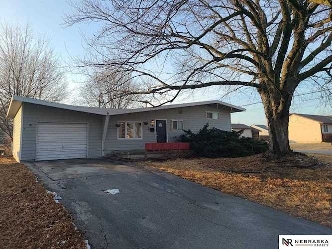 845 H St Palmyra, NE 68418