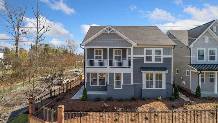 136 N Front Street Smithfield, NC 27577