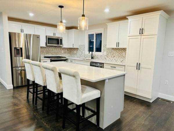 7 Manning Rd Chelmsford, MA 01824