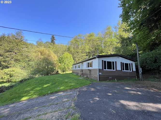 94408 Shelley LN Coquille, OR 97423