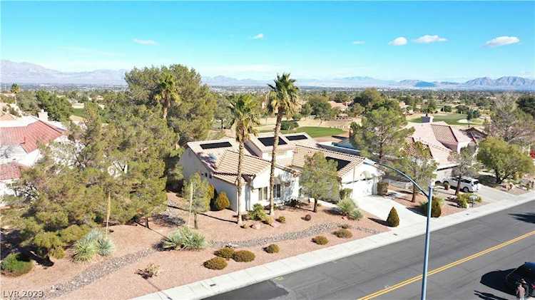 9736 Sundial Dr Las Vegas, NV 89134