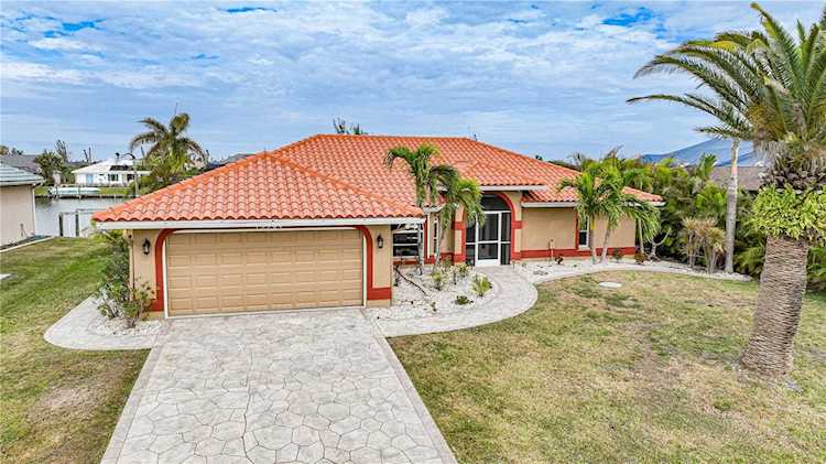 15564 Ruston CIRCLE Port Charlotte, FL 33981