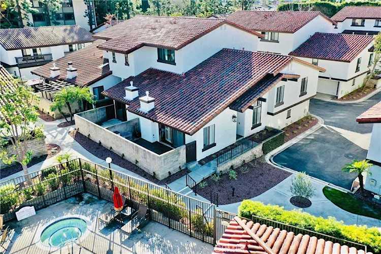 5052 E Atherton St Long Beach, CA 90815