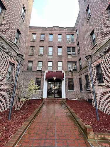 38-05 65th Street #2F Woodside, NY 11377