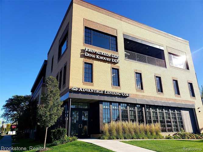 804 N Main St #3A Rochester, MI 48307