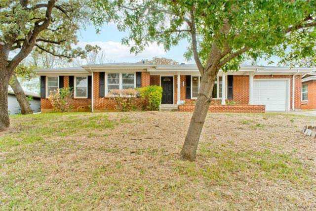 913 Brown Trail Bedford, TX 76022