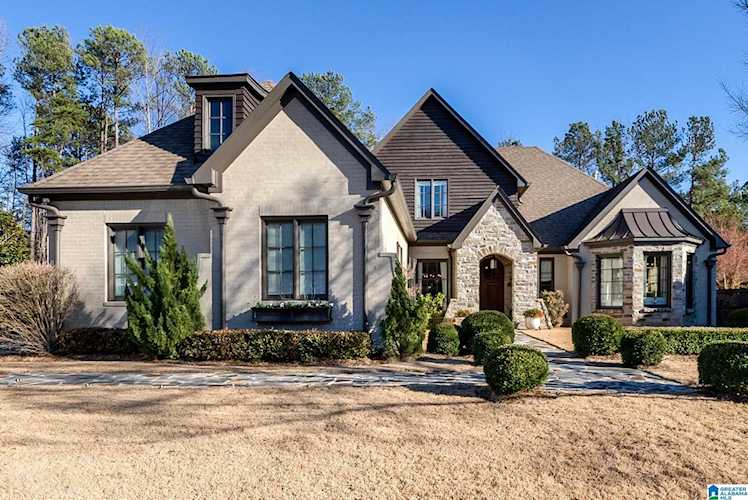 1544 Pumphouse Court Vestavia Hills, AL 35243
