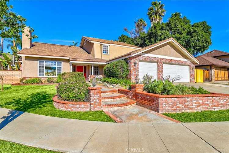4539 E Blue Jay Ave, Orange, CA 92869 | MLS# PW22246770 | home for sale Photo 1