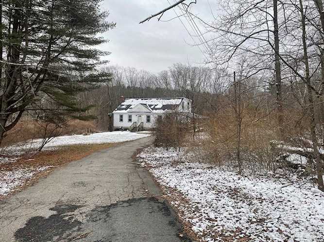 128 Dana Rd Oxford, MA 01540 | MLS 73072649 Photo 1