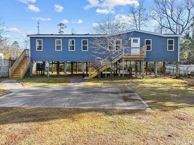 129 Old Schoolhouse Lane Kitty Hawk, NC 27949