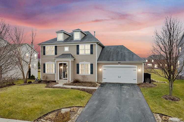4816 Butler St Oswego, IL 60543