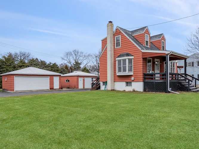 837 S Union St Aurora, IL 60505
