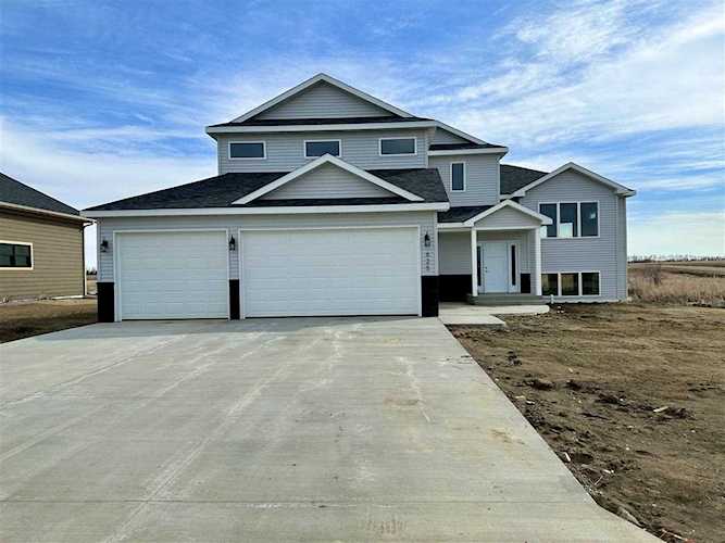 625 SW 6th St. Surrey, ND 58785