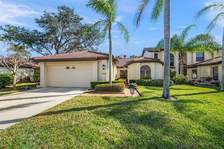 7422 Oak Moss Dr #12 Sarasota, FL 34241 | MLS A4557659 Photo 1
