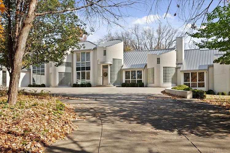 230 Summertime Lane Evansville, IN 47712
