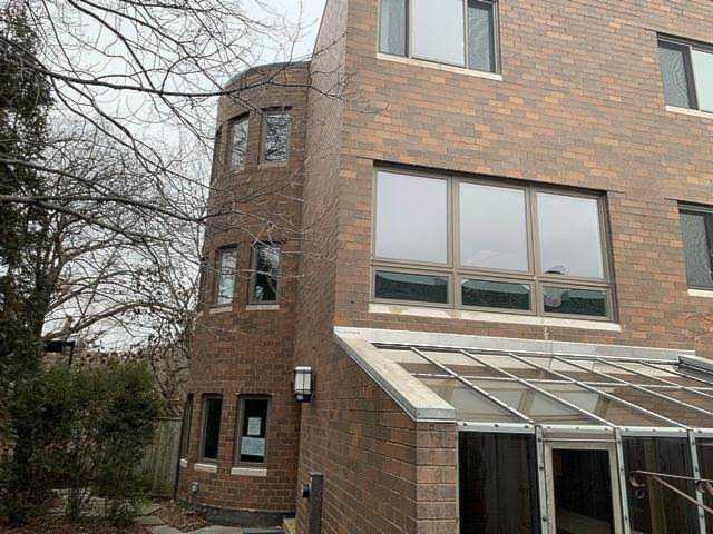 1700 N Larrabee St Chicago, IL 60614