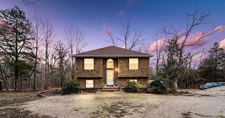 600 Creek St Galena, MO 65656