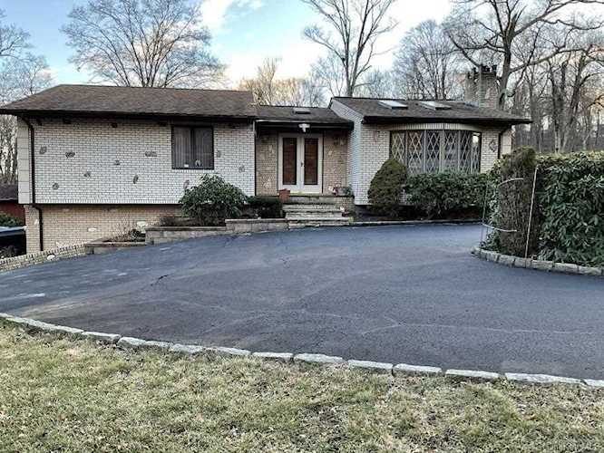 76 Kentview Dr Carmel, NY 10512 | MLS H6228585 Photo 1